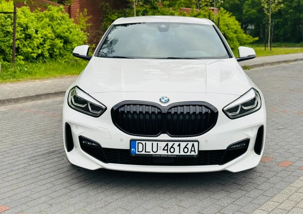 BMW Seria 1 cena 129999 przebieg: 69000, rok produkcji 2021 z Wałcz małe 154